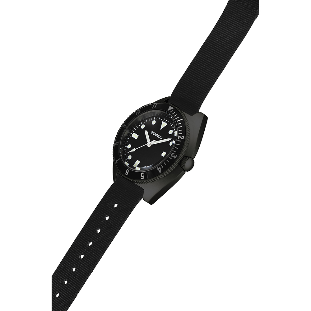 TYPE-I BLACK 斜め