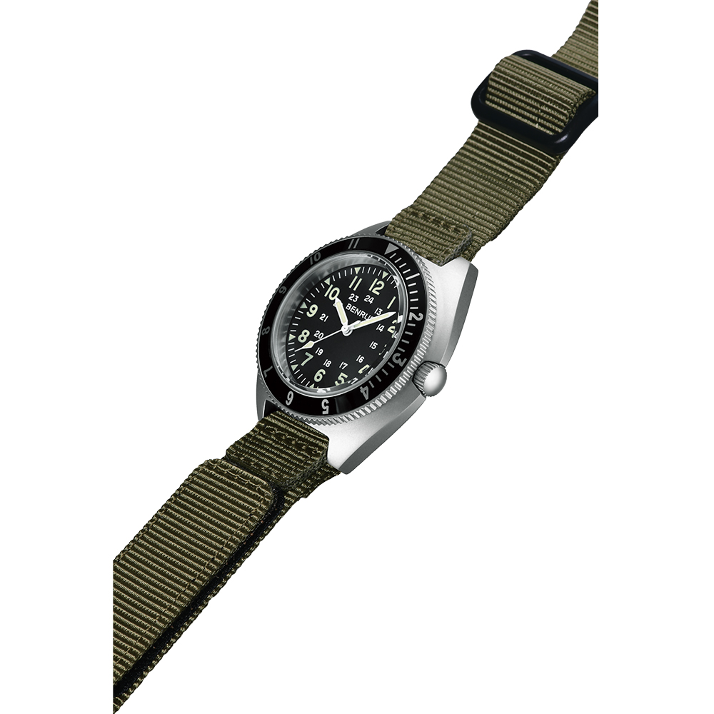 TYPE-II SILVER COMBAT KHAKI 裏蓋